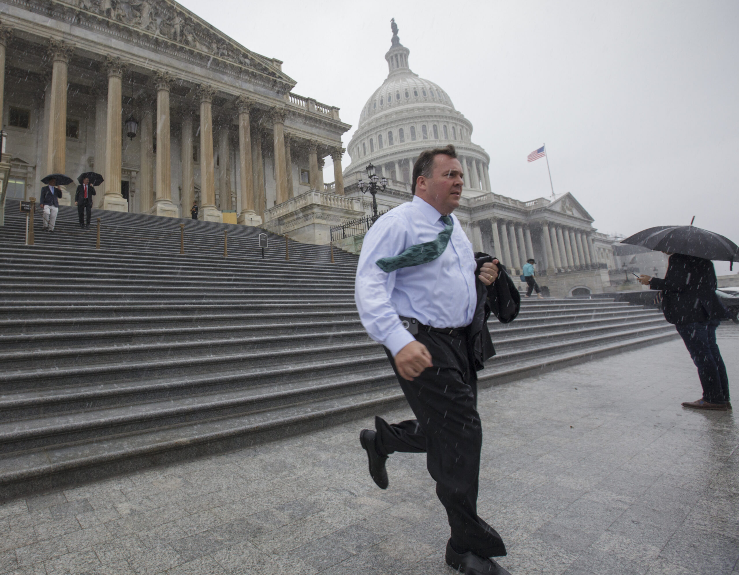 House Republicans head home to face frustrated voters