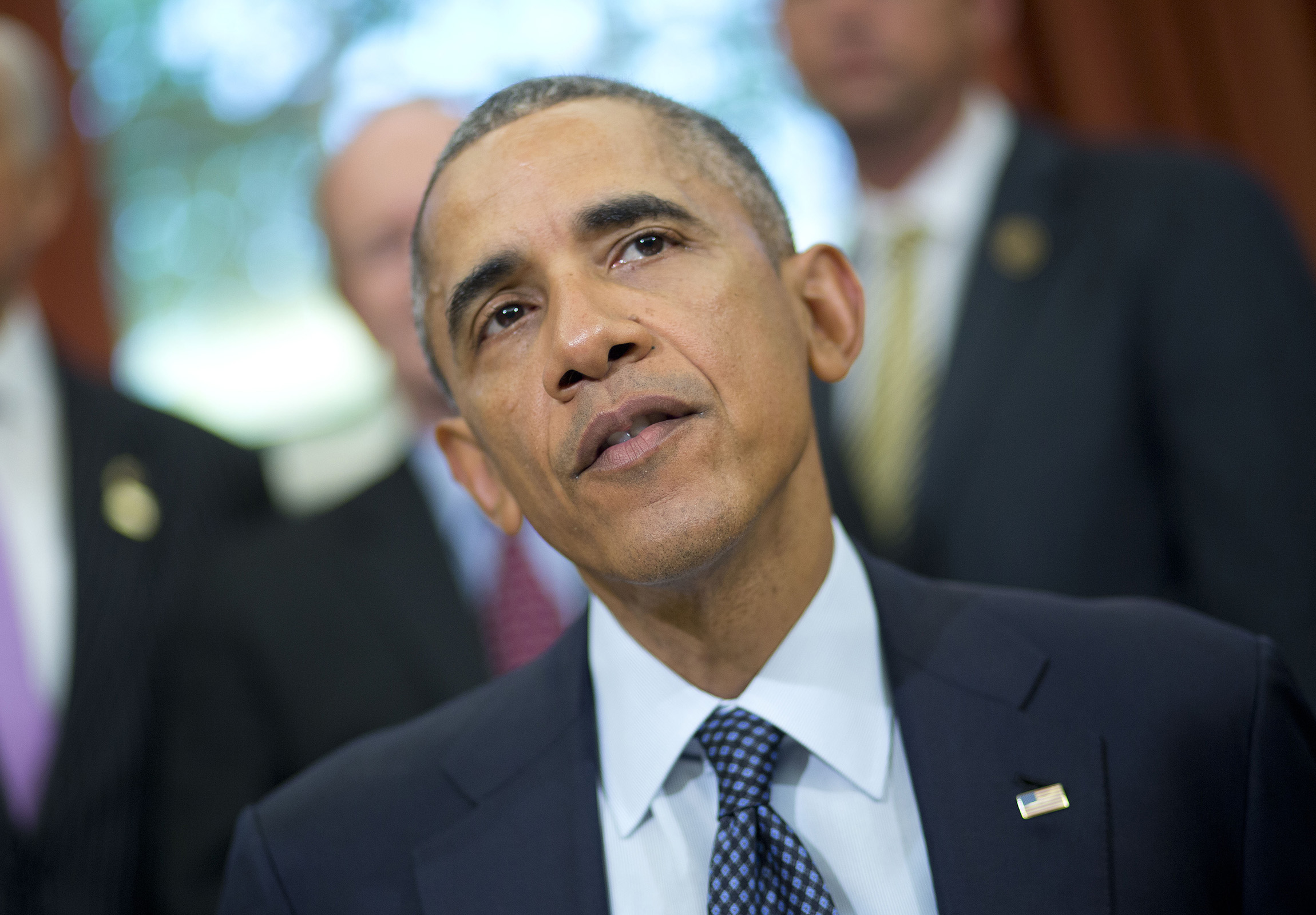 Obama vetoes bill to cut ex-presidents’ pay