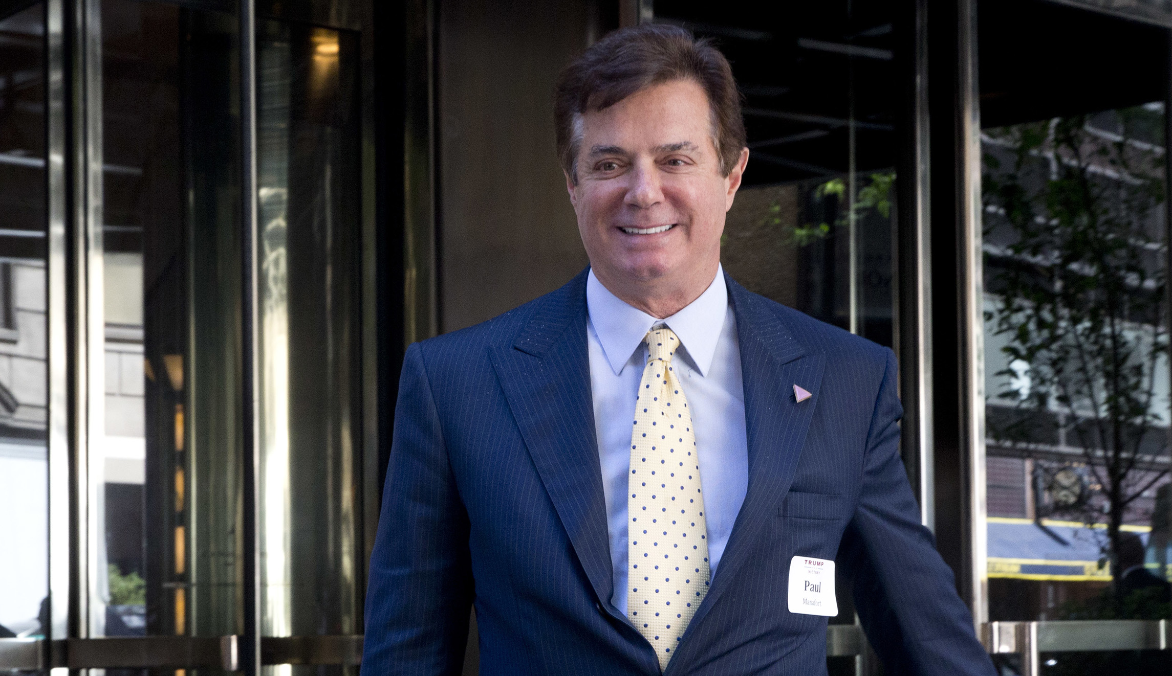 Here’s the simplest explanation of Paul Manafort’s indictment (It’s not about Trump and collusion)