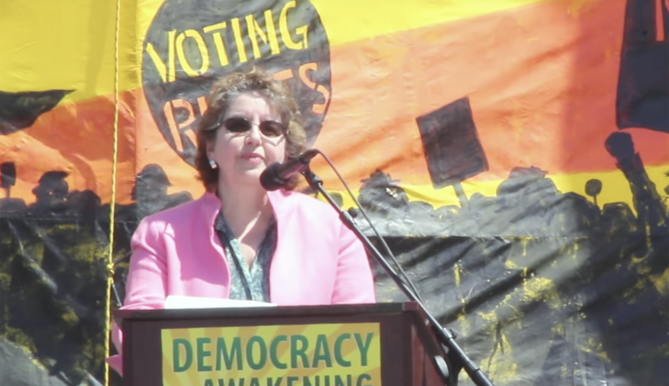 FEC Democrat wants investigation into claims Russia bought pro-Trump ads