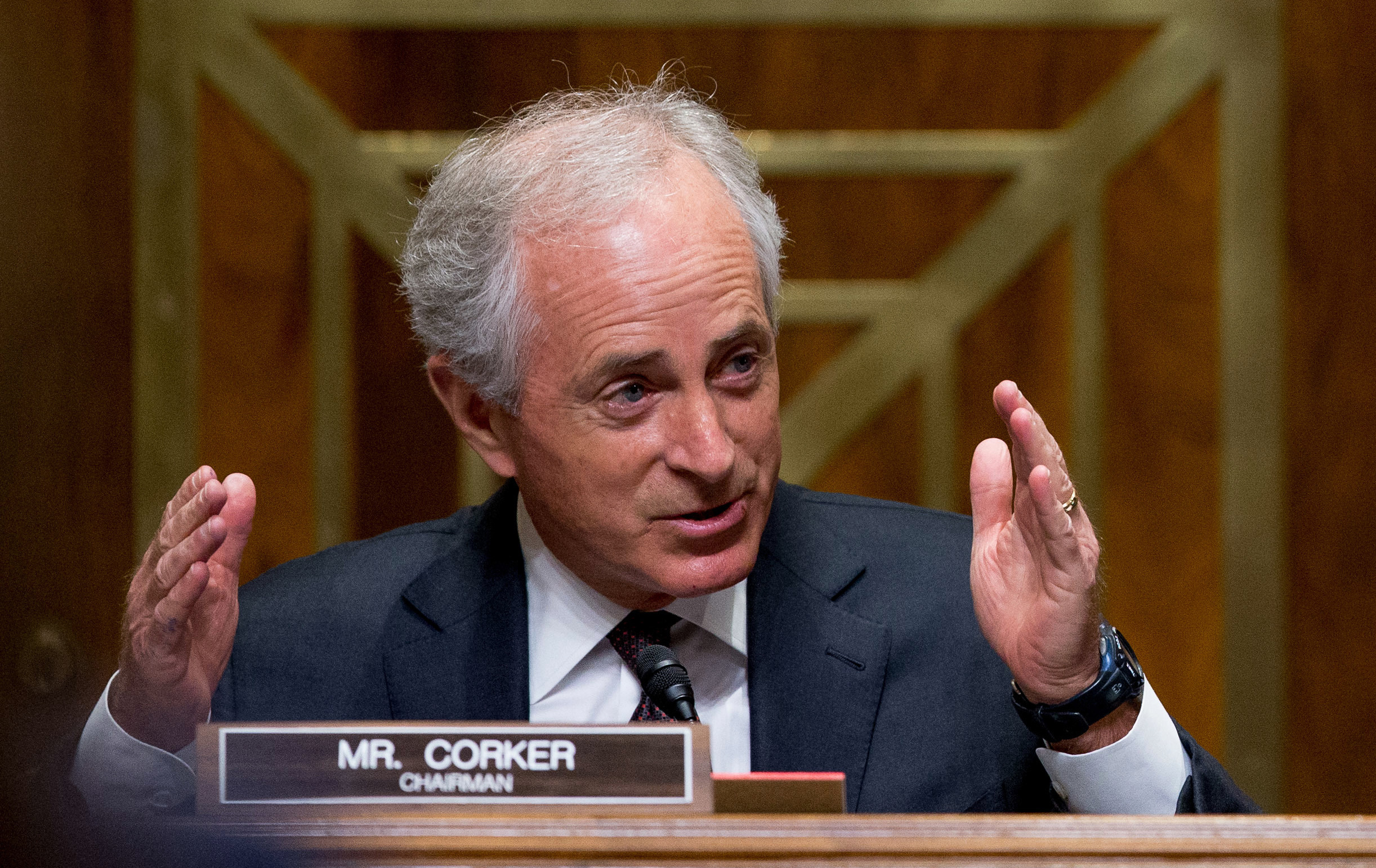 Corker: GOP will pass bill to block Iran’s access to dollar