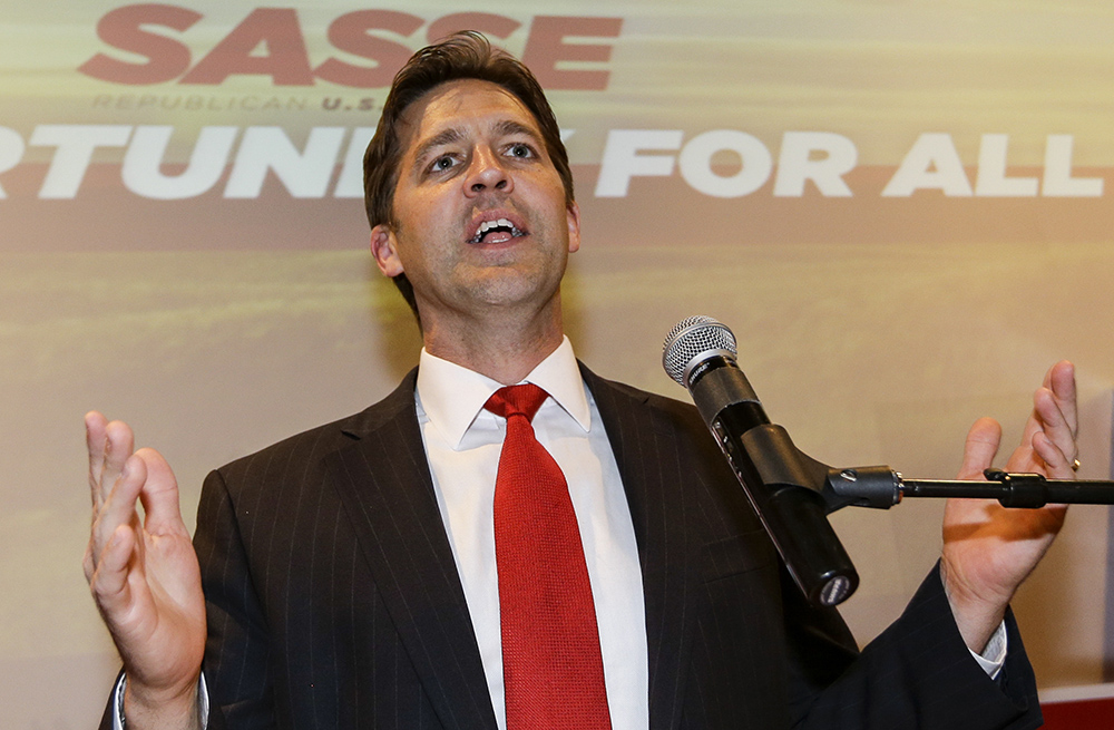 Republican senator: The word ‘establishment’ is ‘essentially meaningless’