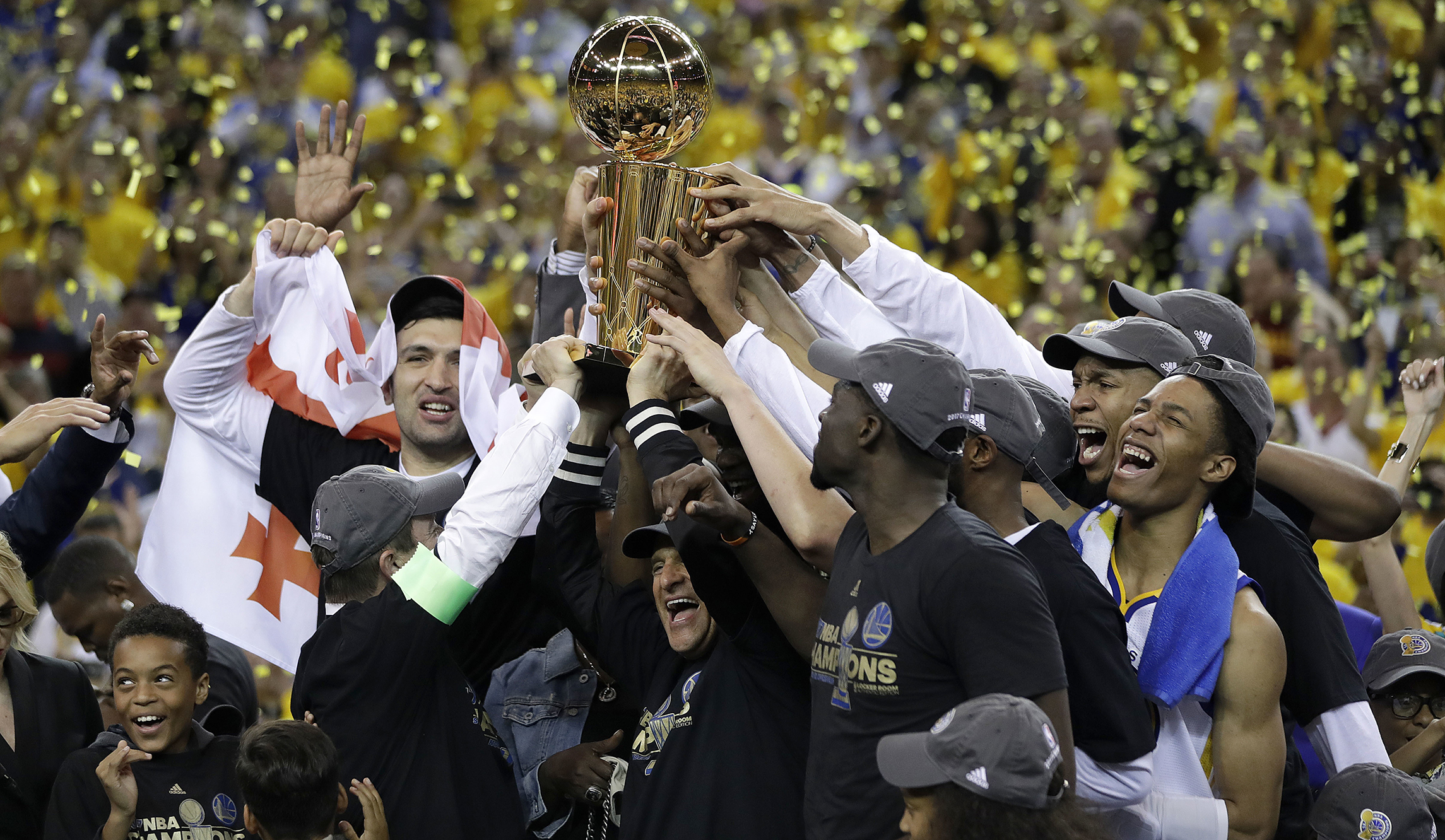 Trump official Marc Short: Golden State Warriors were first to politicize White House visit in face of criticism over Trump’s response