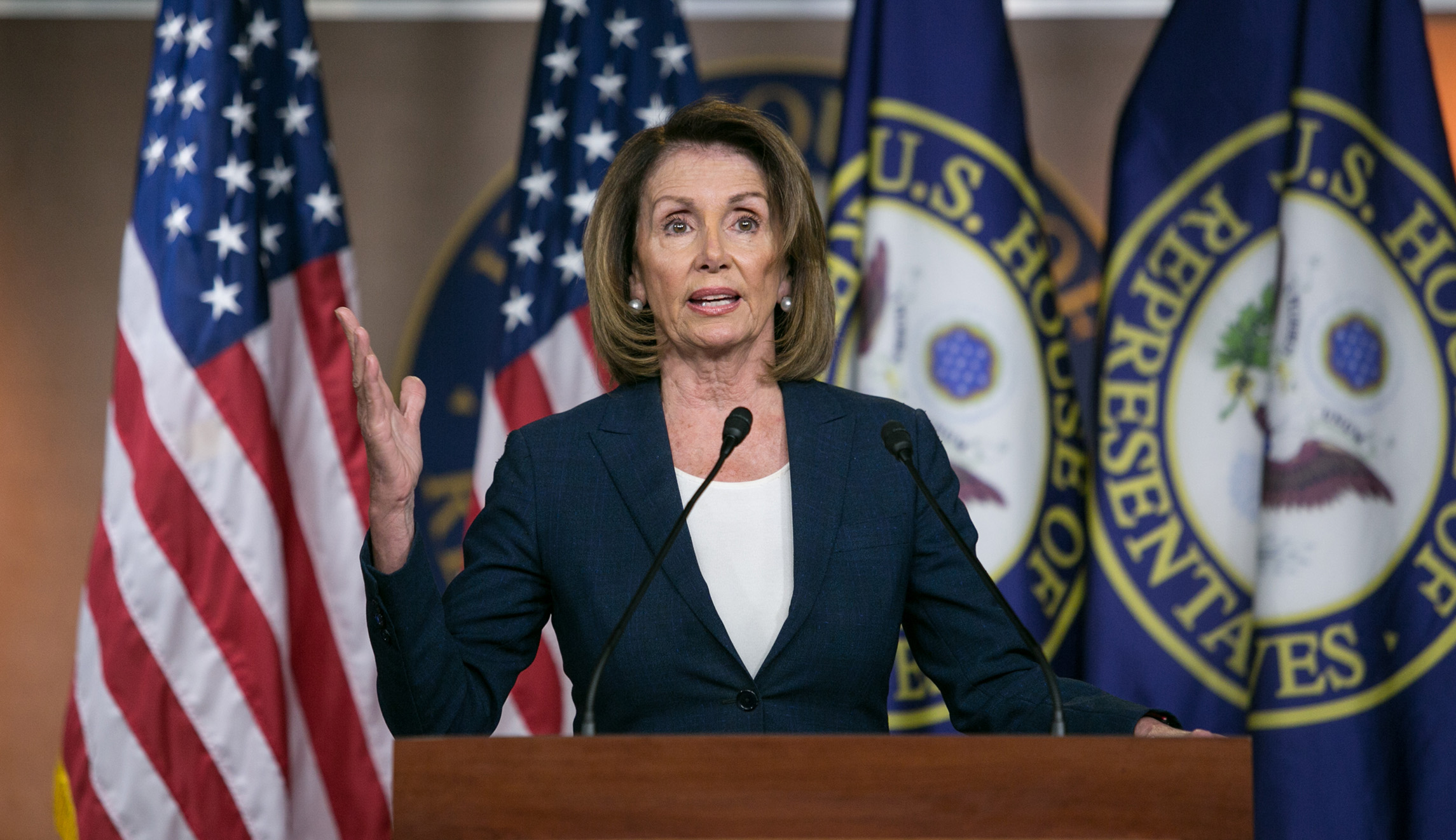 Top House Democrat Linda Sanchez: Nancy Pelosi must go