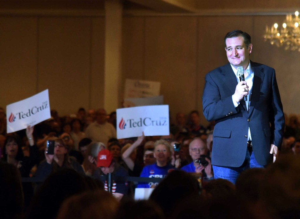 Cruz courts Rubio supporters in primary night speech