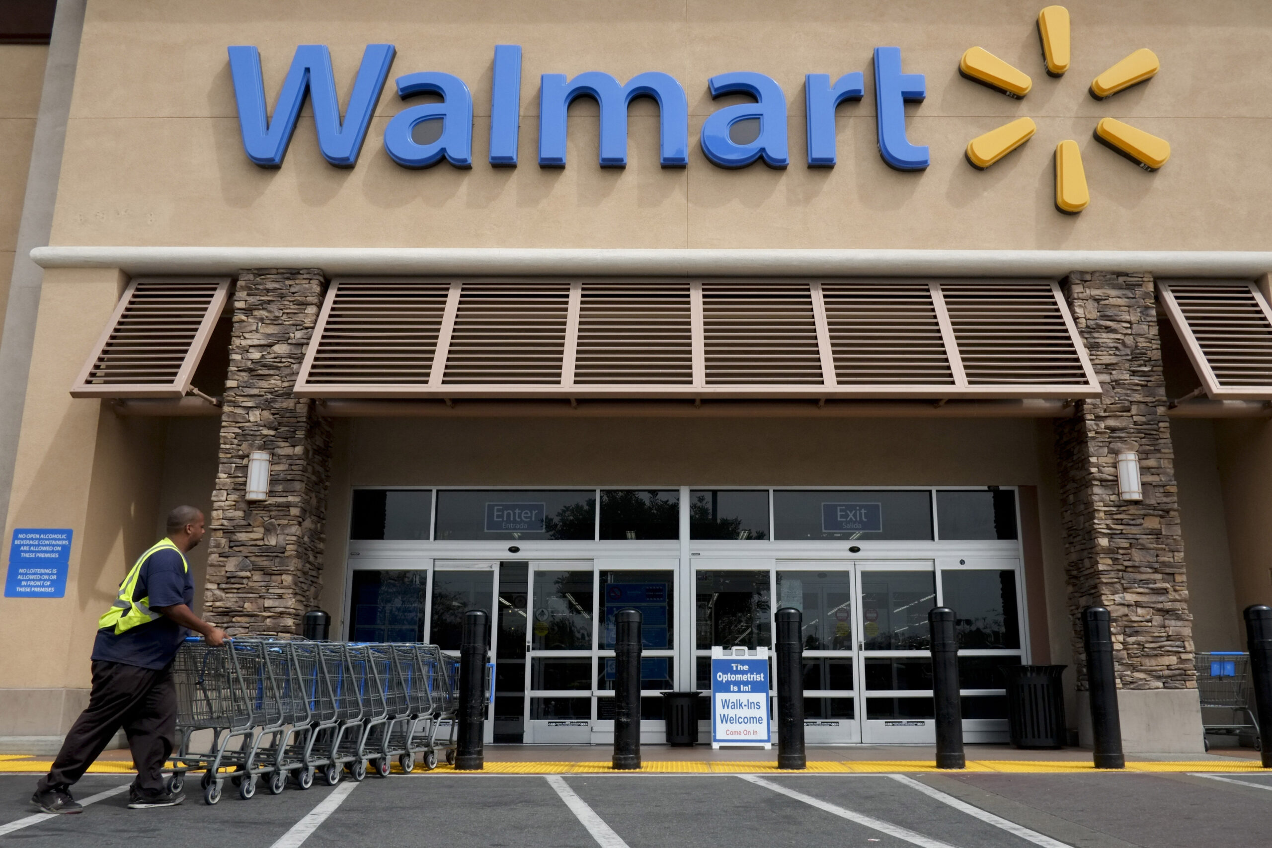AFL-CIO applauds DC council for ignoring Wal-Mart ‘blackmail’ over wage law