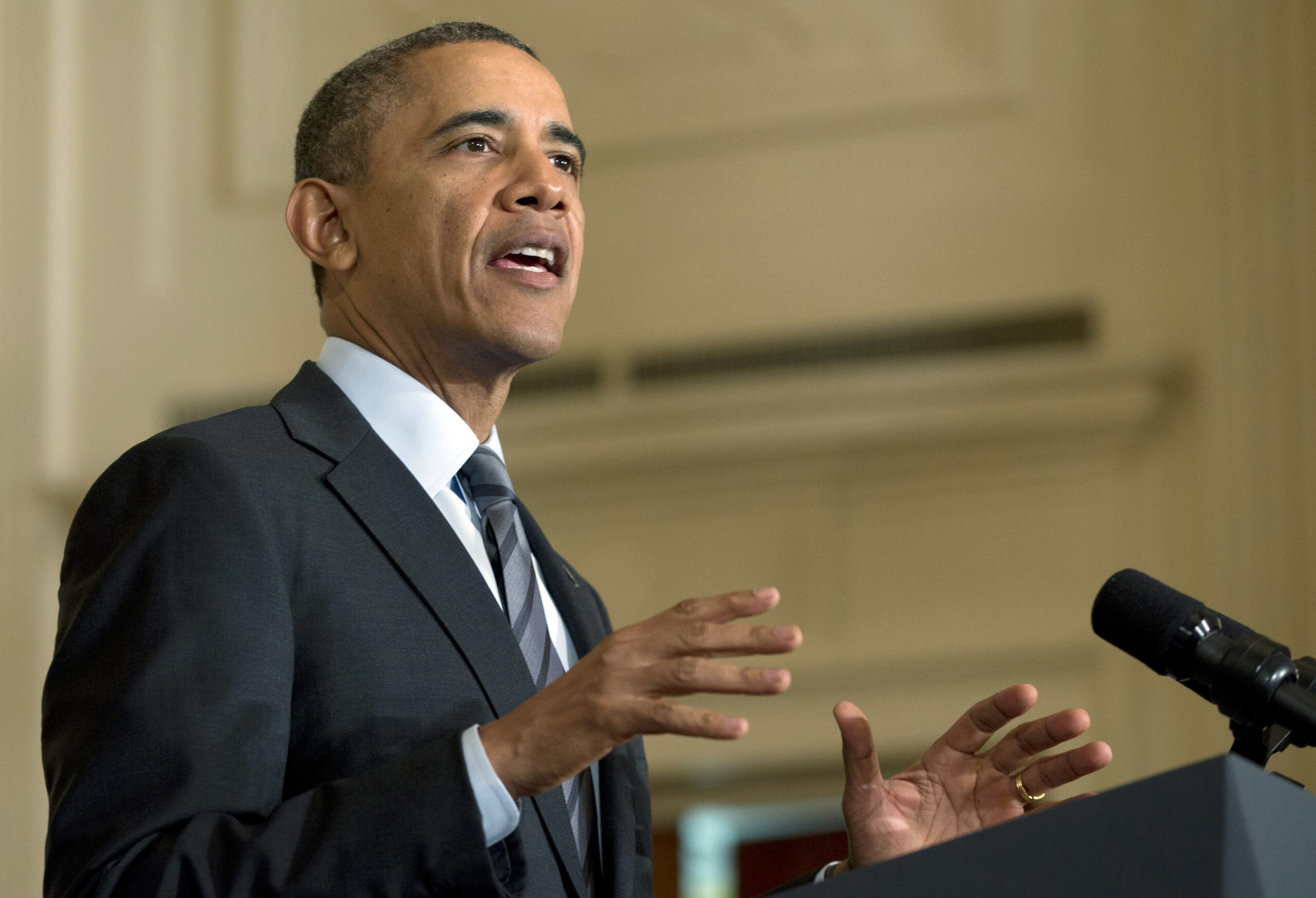 White House giving Boehner room on immigration