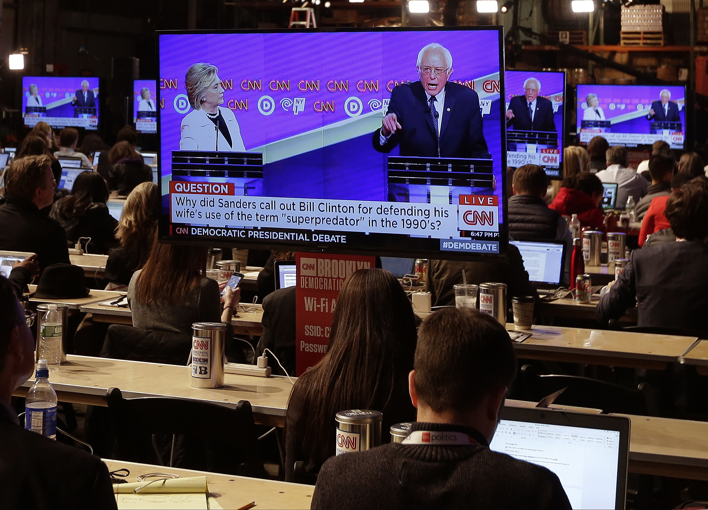 Cable news prefers GOP to Dems in primary race