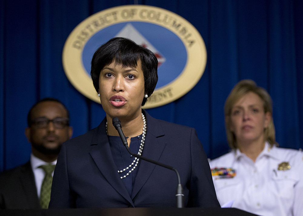 D.C. council changes course; supports school vouchers