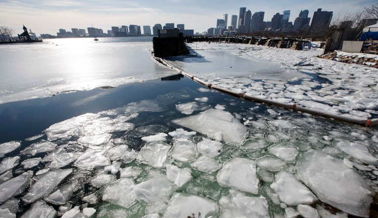 In the days ahead as the storm tracks north along the coast, 6 to 12 inches of snow accumulation is expected along the East coast from Virginia Beach to Boston. (AP Photo/Michael Dwyer)