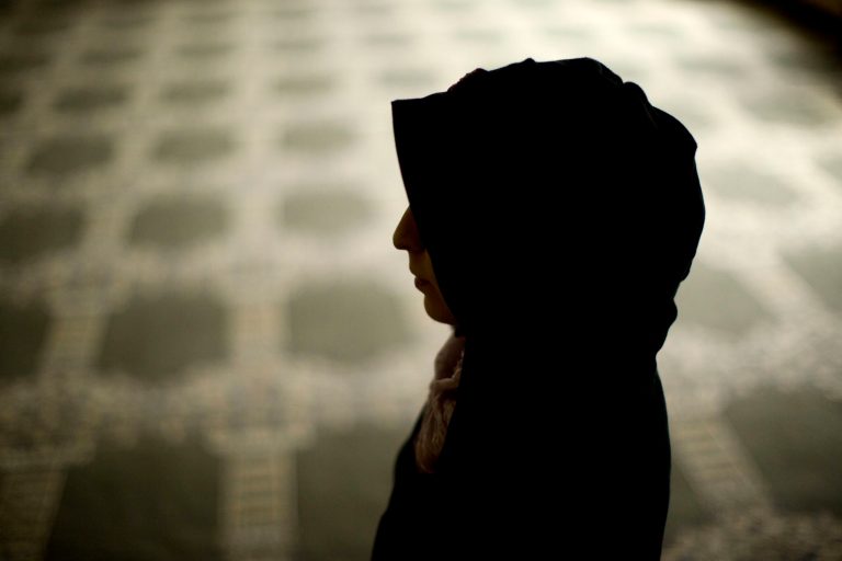 Some governors have not budged on opposing the administration's plan to relocate 10,000 refugees from warn-torn Syria in the present fiscal year. (AP Photo/Matt Rourke)