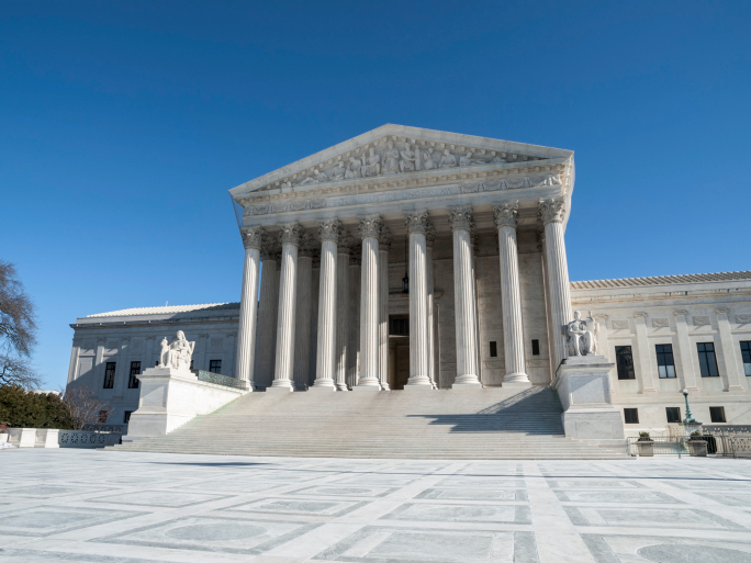 Supreme Court changes decisions with little notification