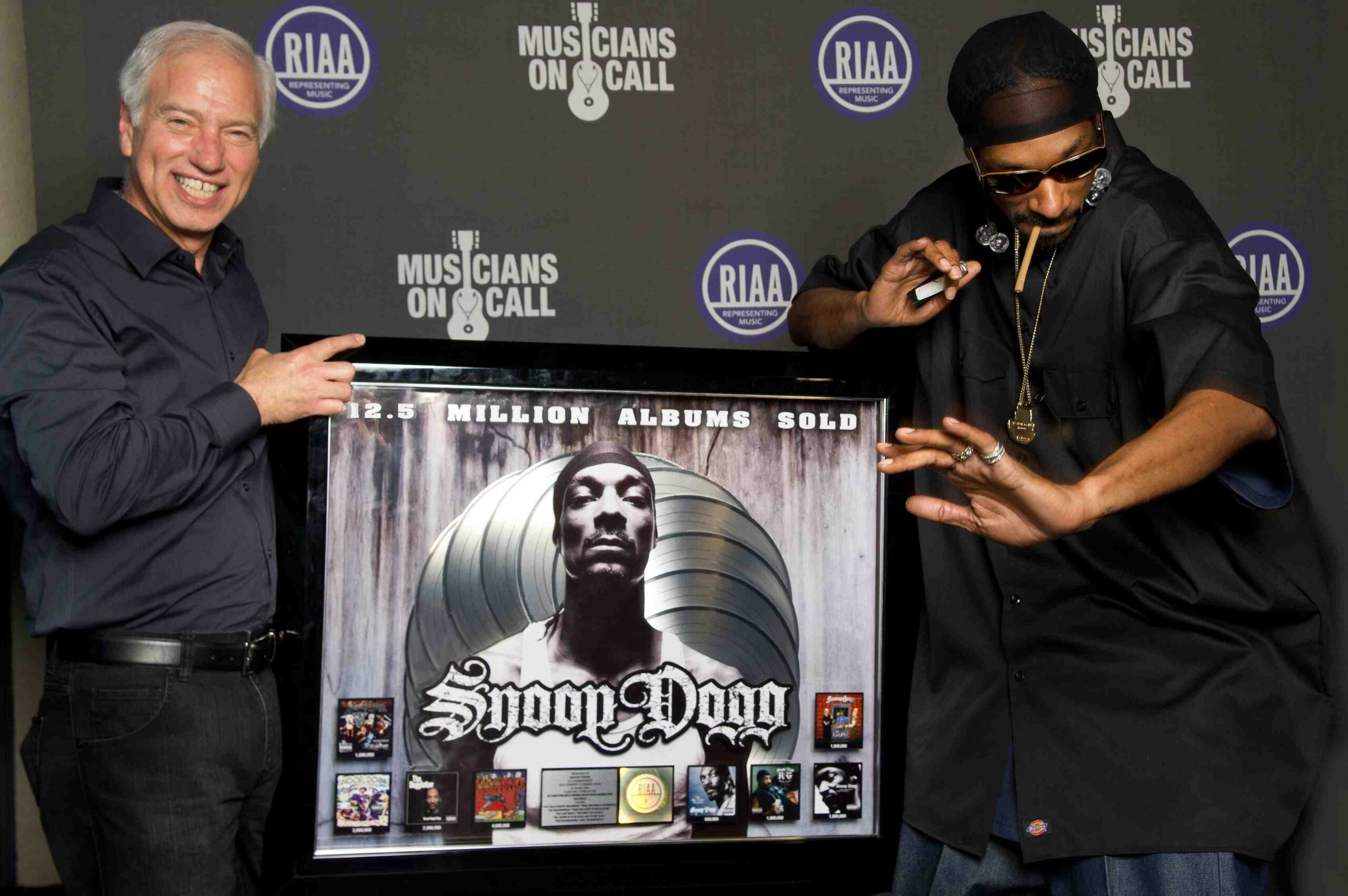 Snoop Dogg, Wiz Khalifa entertain their lobbyists