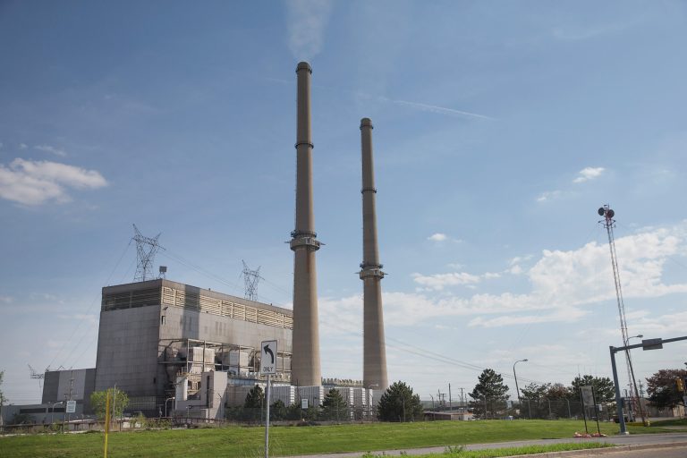 Smoke rises from the chimney at NRG Energy's Joliet Station power plant on May 7, 2015 in Joliet, Illinois. (Photo by Scott Olson/Getty Images)