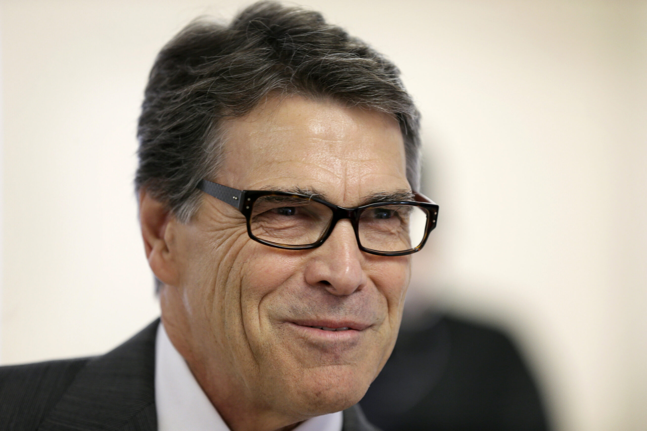 Perry campaigns for Brownback