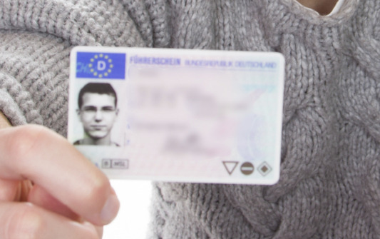 China is flooding the United States with fake driver's licenses produced by high-tech forgery rings that are so accurate they could lead to breaches in homeland security.Â (iStock image)