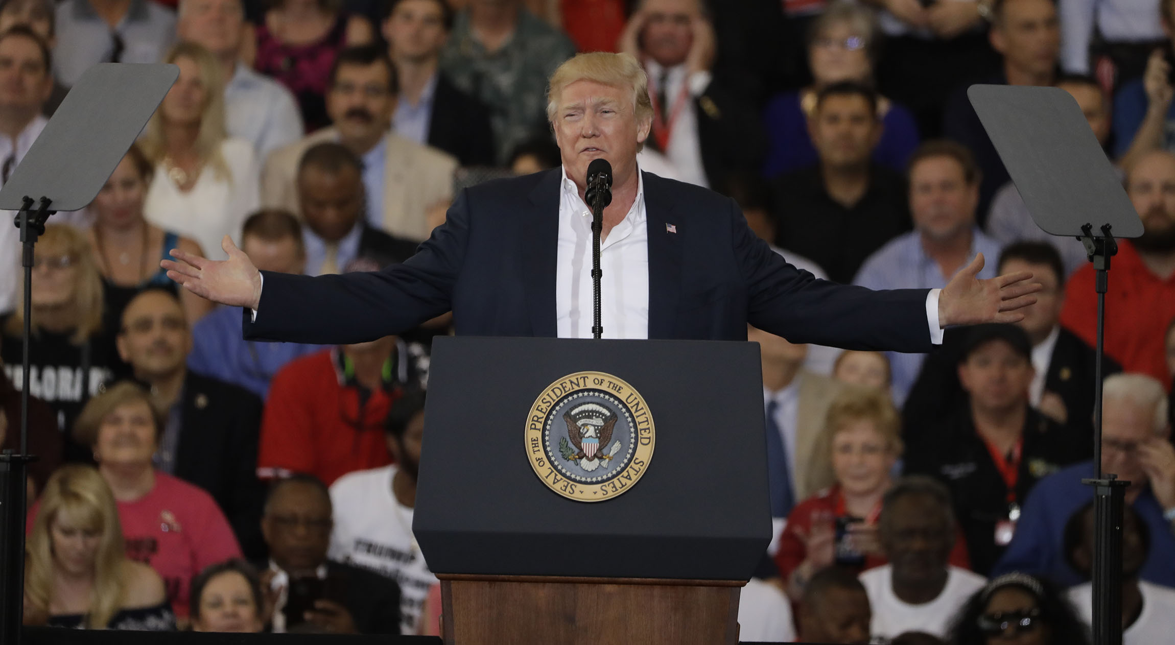 Trump to appear at campaign-style rally miles from Alabama border as special election looms