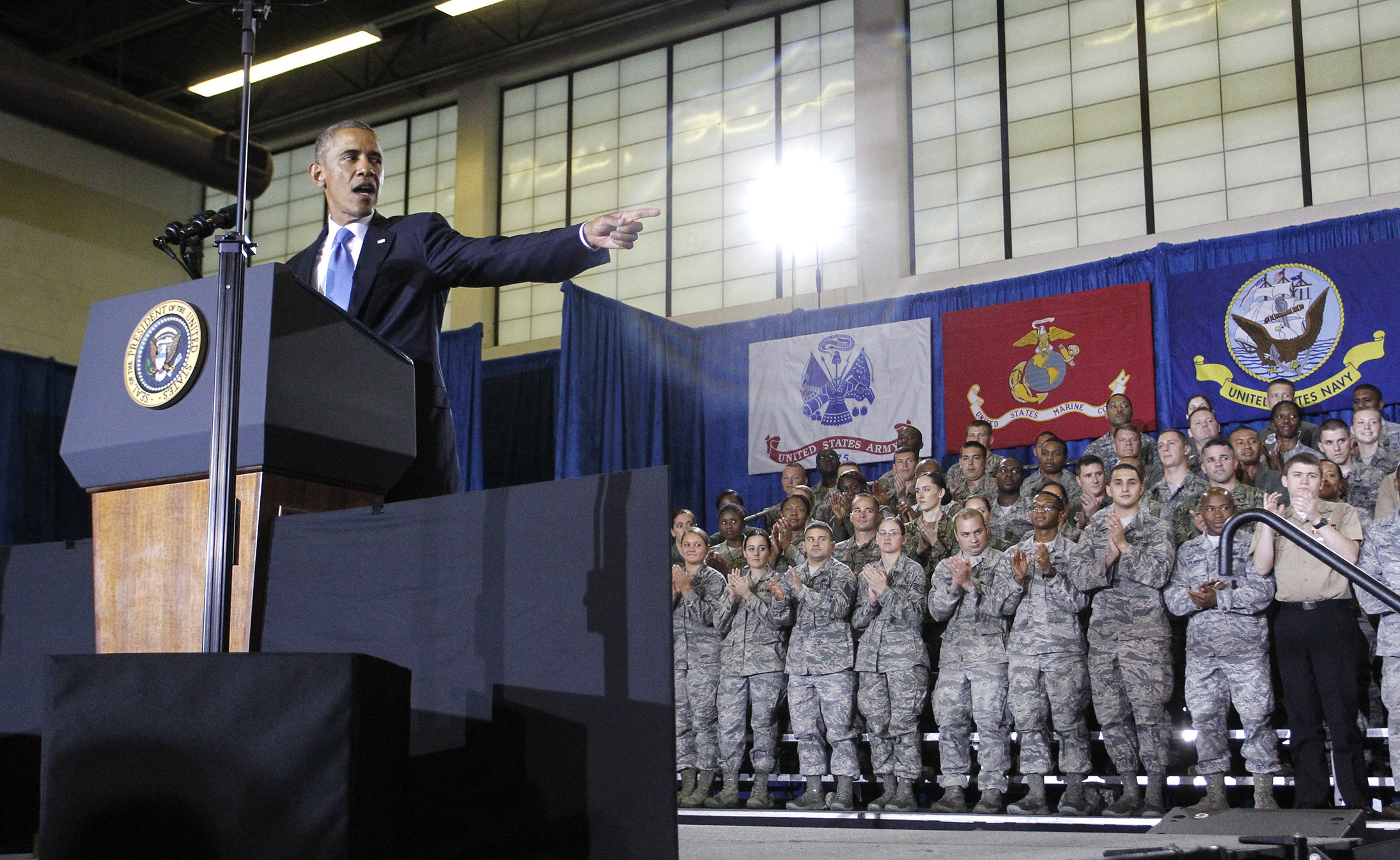 Obama praises House vote on arming Syrian rebels
