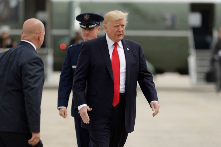 Lawmakers Urge Trump Not to Disrupt Mueller Investigation