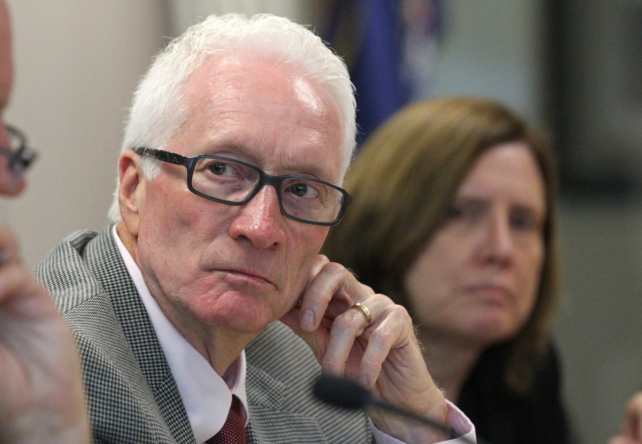 Slow start for open-market liquor license law