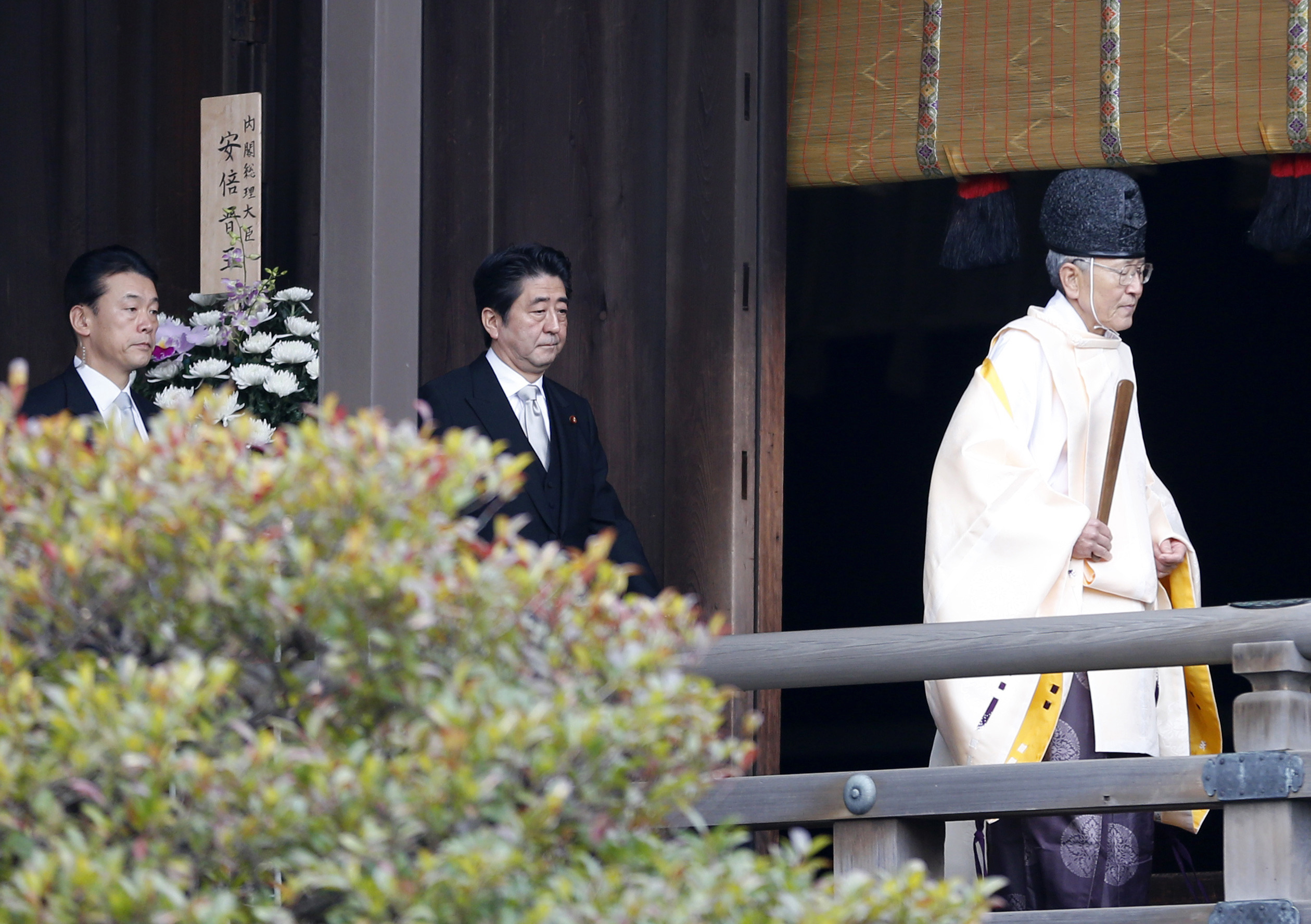 US ‘disappointed’ by Japanese PM’s visit to war shrine