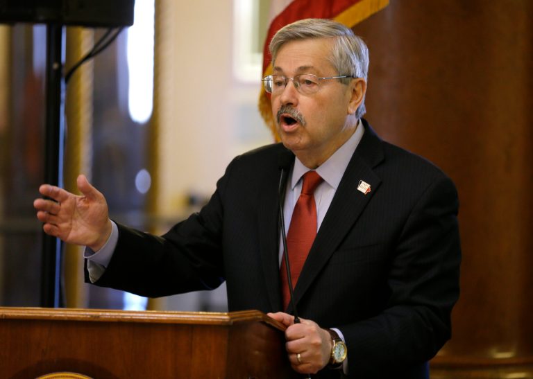  chairman of the state's Public Employment Relations Board said Thursday that two aides to Gov. Terry Branstad pressured the board to hire a friend of the administration, in the latest accusation that top government officials pushed to fill state positions with allies. (AP Photo/Charlie Neibergall)
