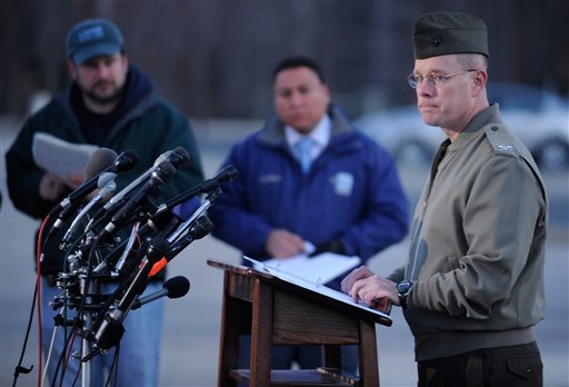 3 dead, including suspect, in Marine base shooting