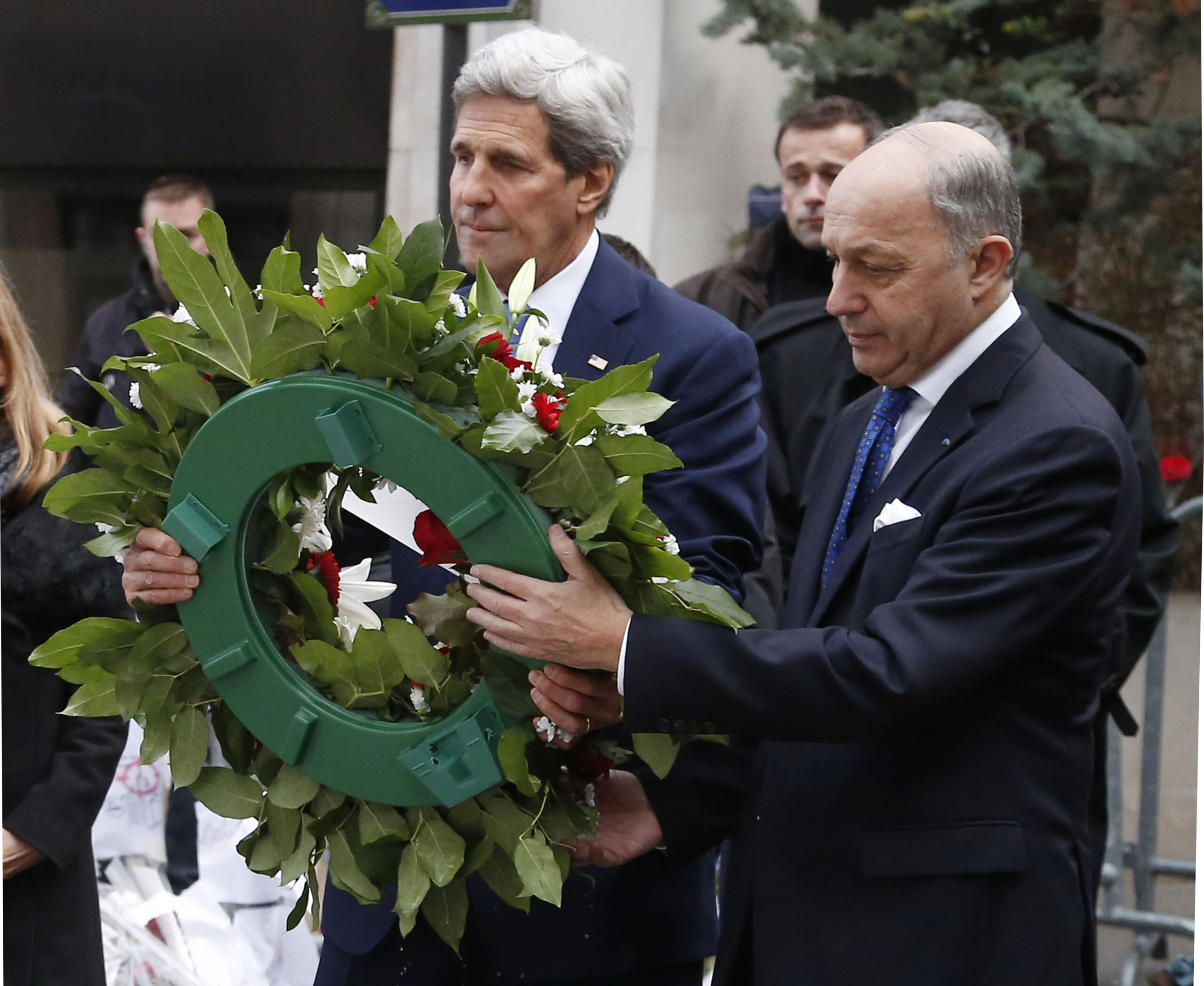 In Paris, Kerry gives France ‘big hug’