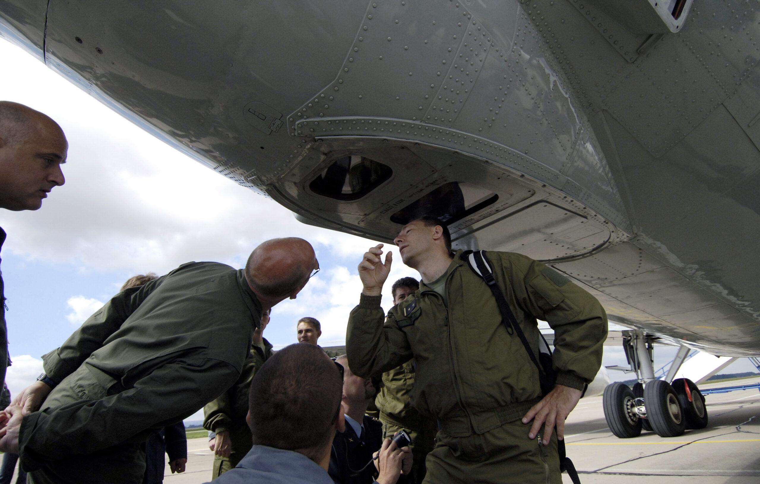 U.S. surveillance plane makes emergency landing in Russia
