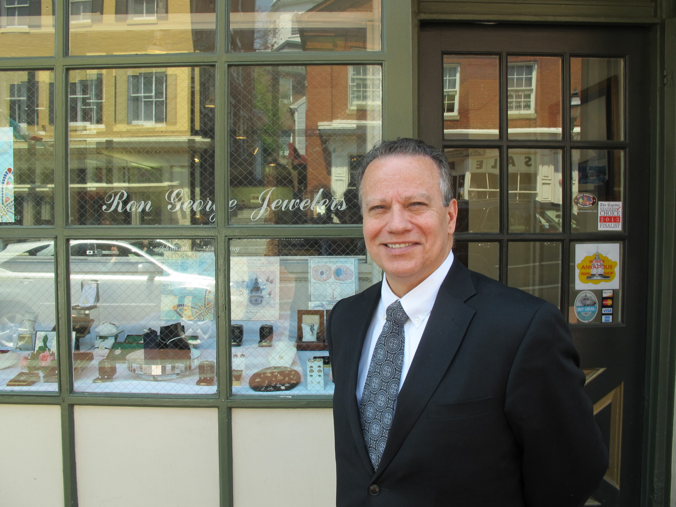 Republican Ron George focuses campaign on economy