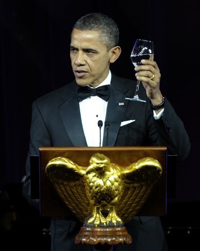 During toast, Obama begrudgingly quotes Churchill