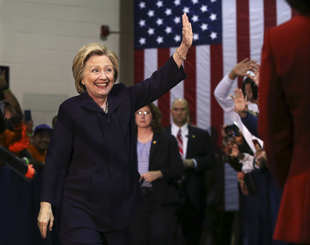 Clinton decline: Hillary, hapless, hopeless
