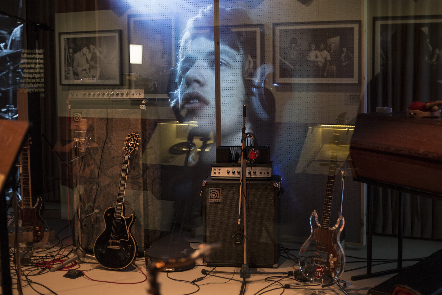 The needle breaks on the recording industry’s DOJ song