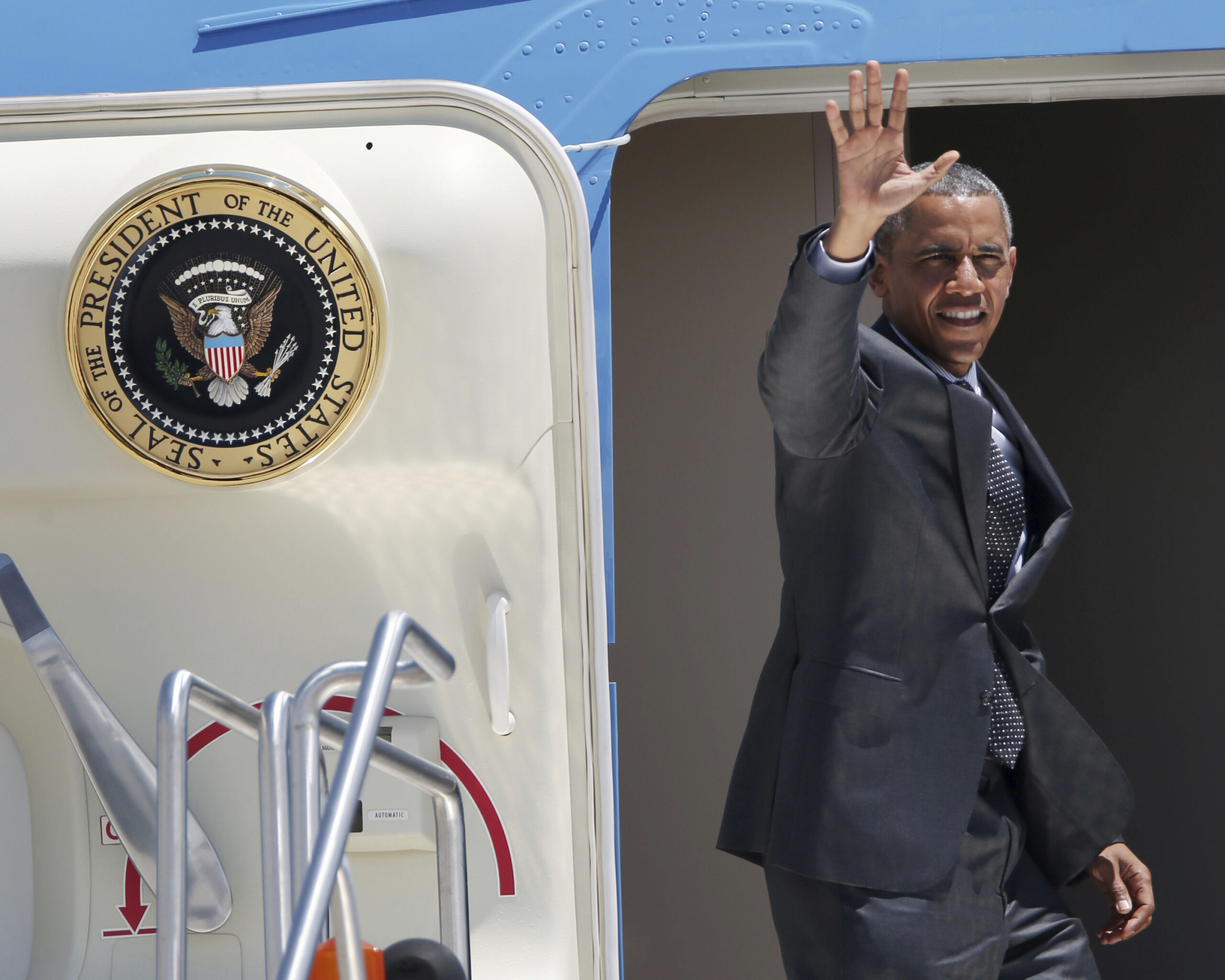 Obama skitters, scampers and scuttles away from failure