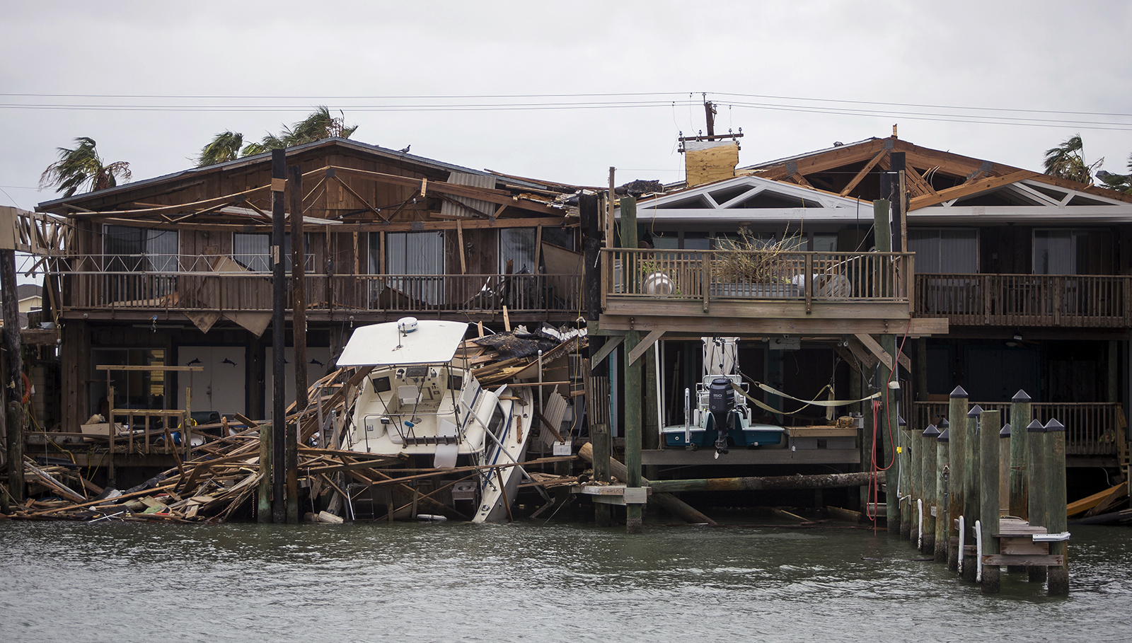 Weekend wrap: Hurricane Harvey batters Texas coast, floods Houston