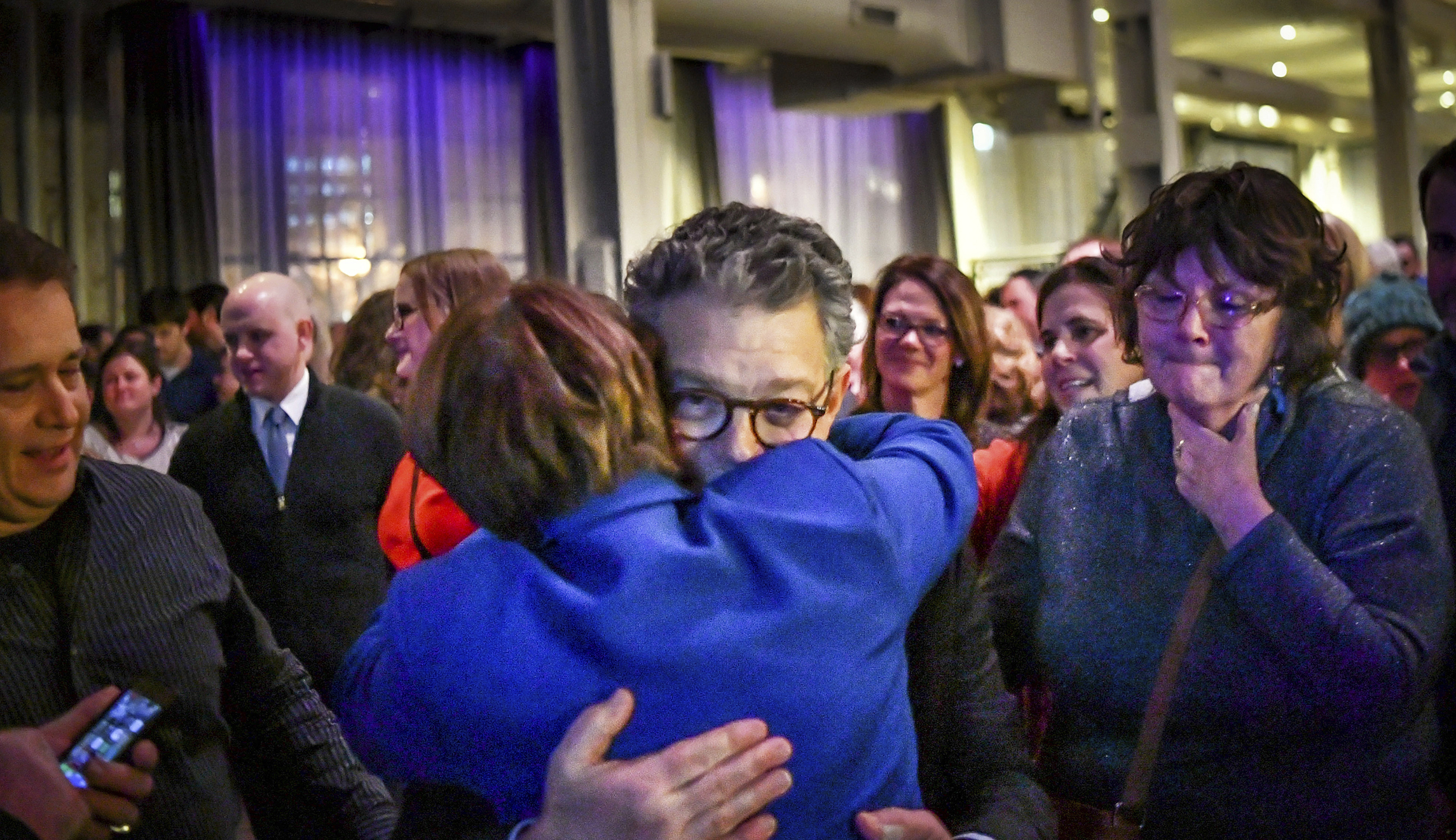Al Franken thanks supporters in emotional appearance ahead of Tuesday resignation