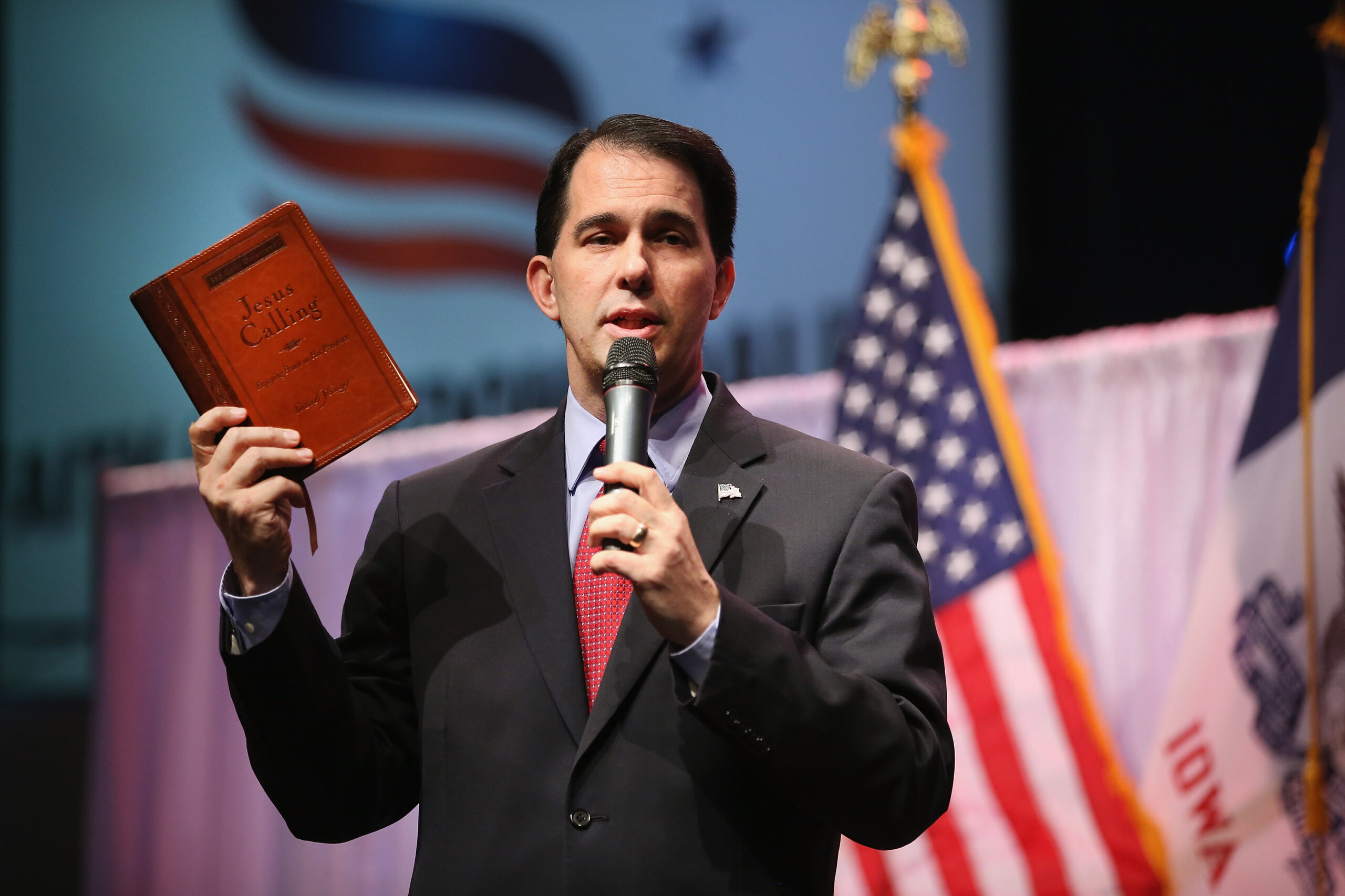 Scott Walker seeks foreign policy credibility in Israel