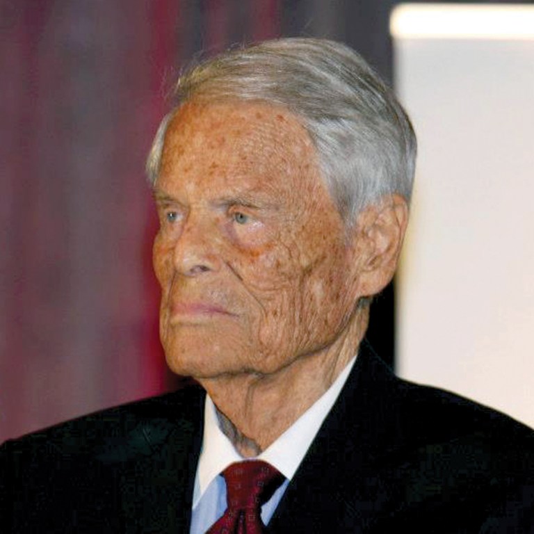 Ralph Hauenstein, RIP