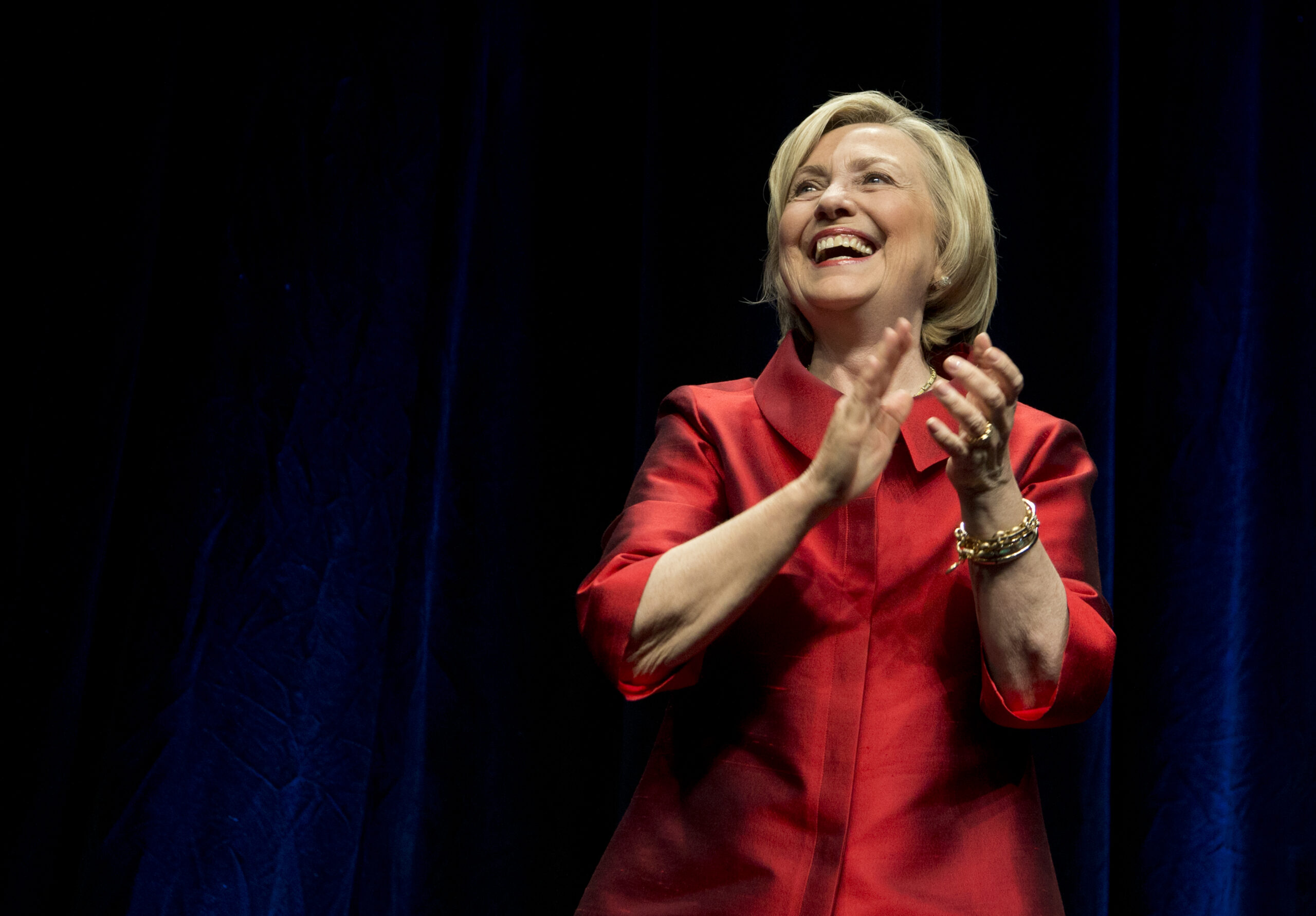 Clinton slams Republicans, champions abortion, brings crowd to its feet