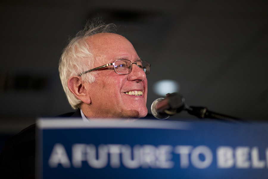 Poll: Sanders up big in N.H., narrowly in Iowa