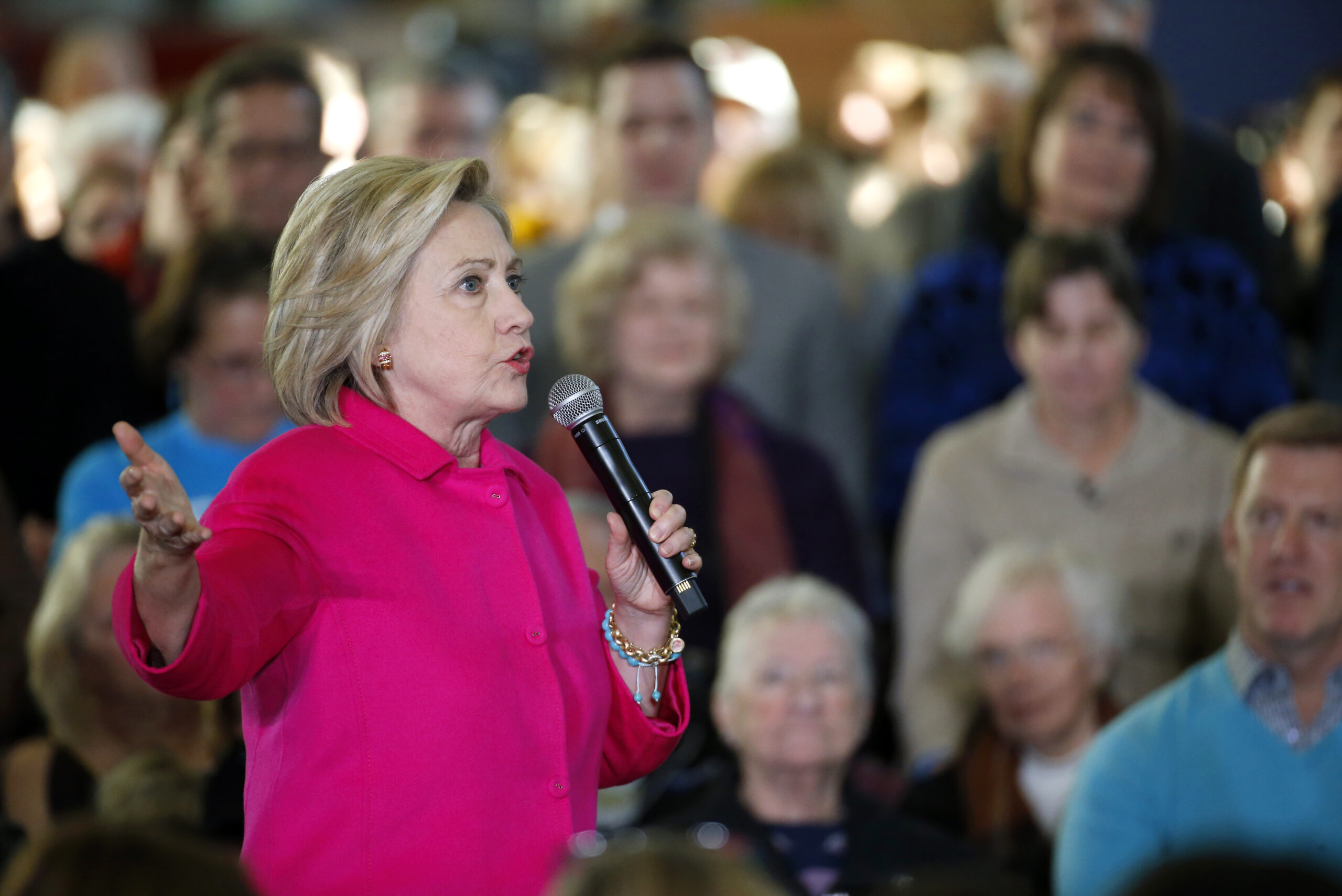 Clinton announces autism plan