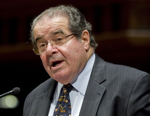 Justice Antonin Scalia warns that Supreme Court could end NSA snooping