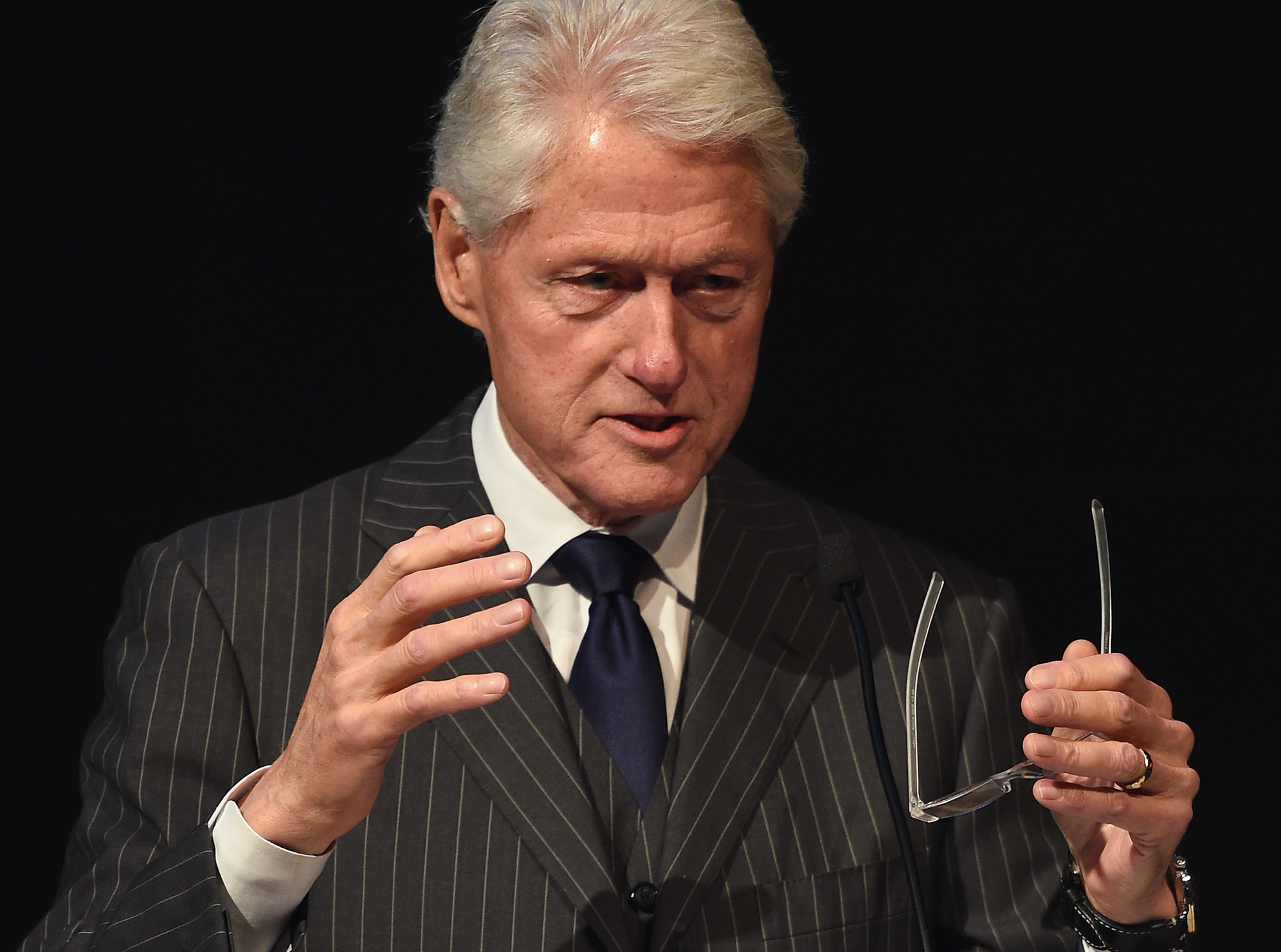 Bill Clinton: I never saw Hillary ‘study a list of my contributors’