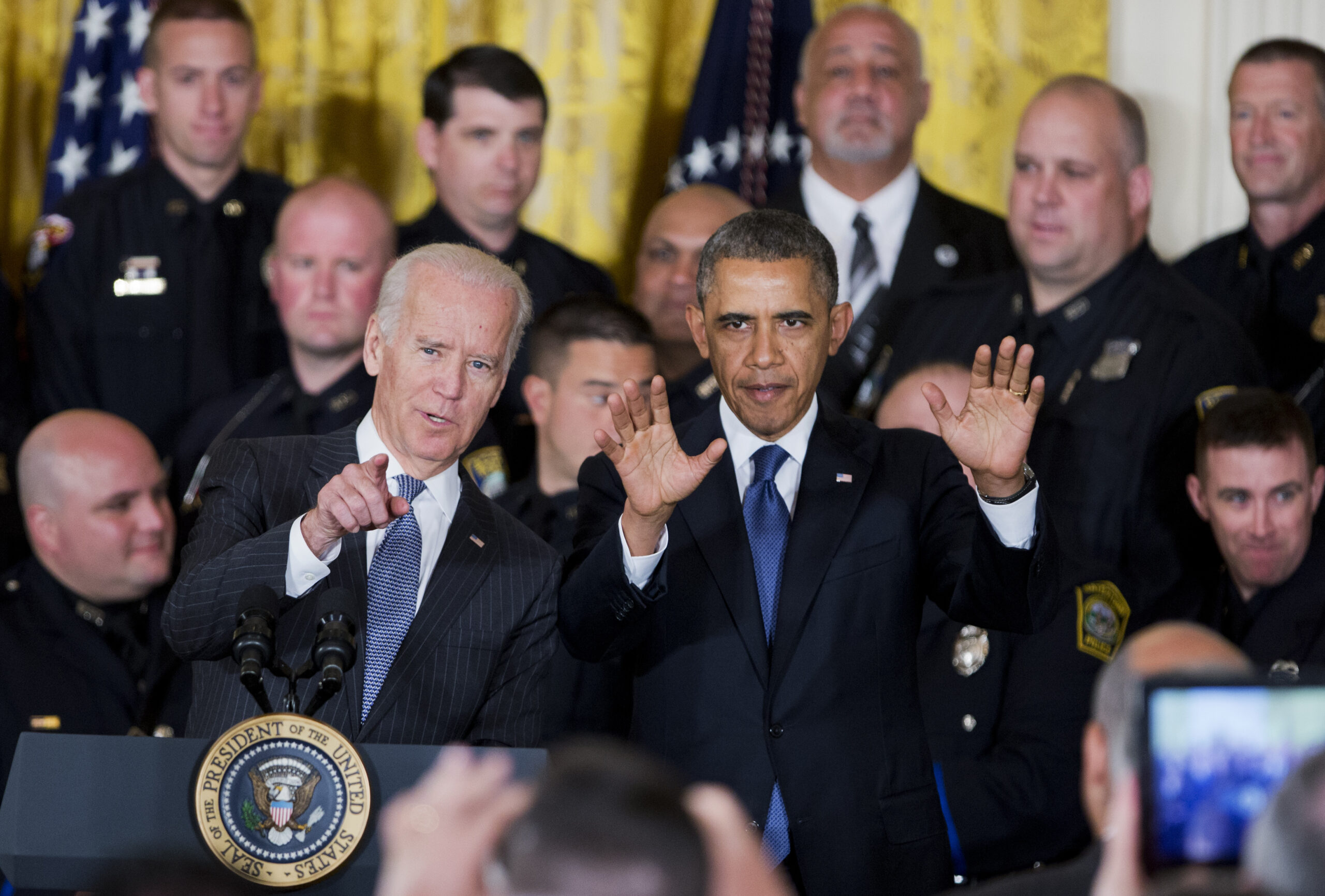 Honoring cops, Obama says US owes police a debt