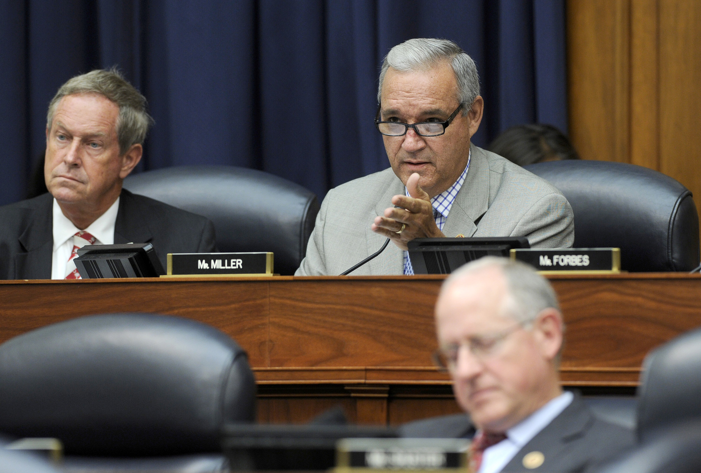 House VA chair: ‘Hypocritical’ for Obama to rehire fired Phoenix chief