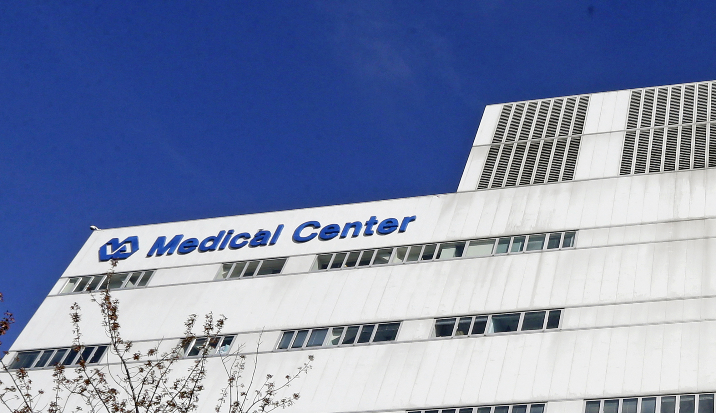 Union criticizes bill allowing Department of Veterans Affairs to punish bad employees