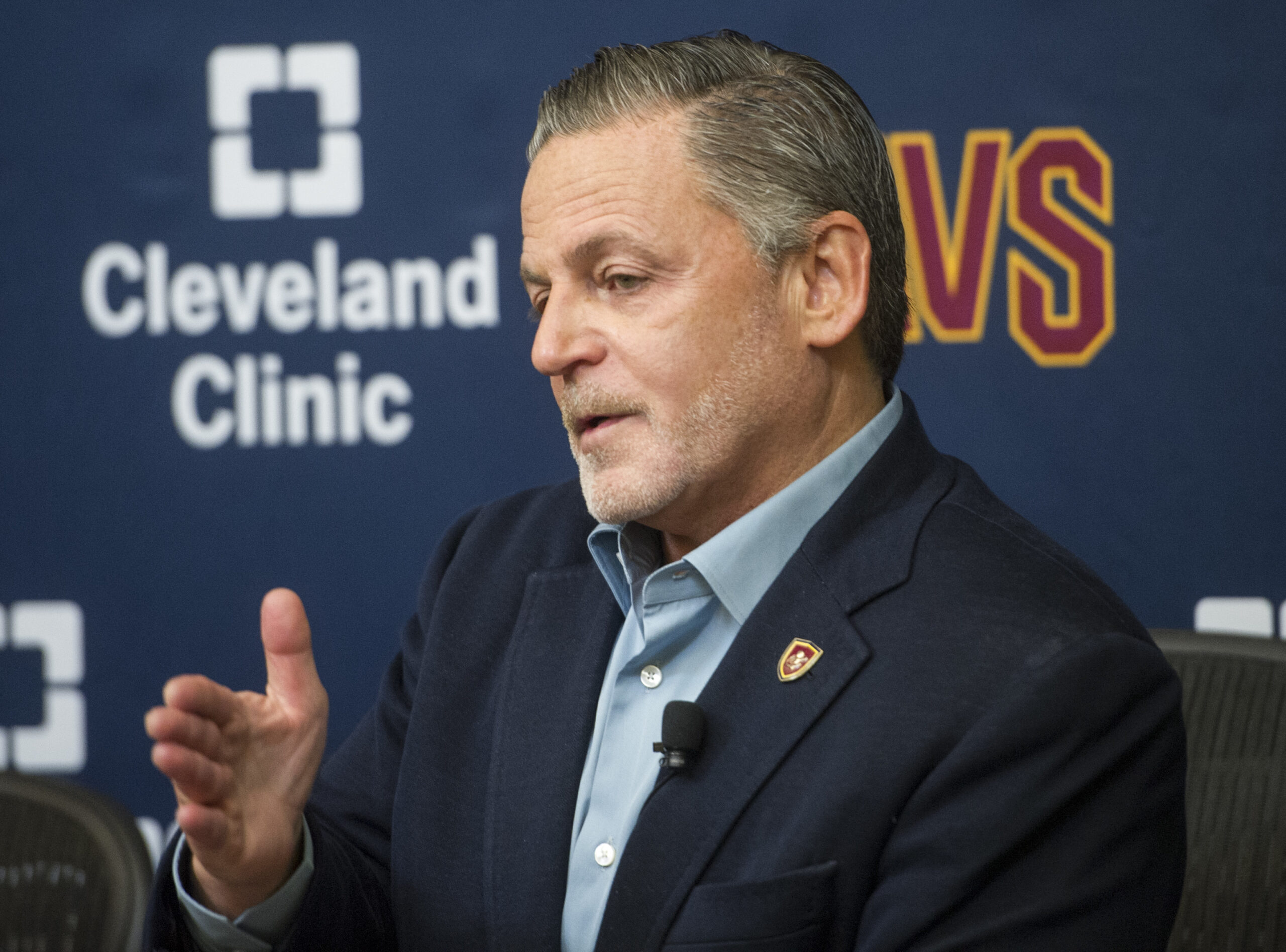 Cavaliers owner received ‘disgusting, racist’ voicemails after LeBron James’ tweet calling Trump a ‘bum’
