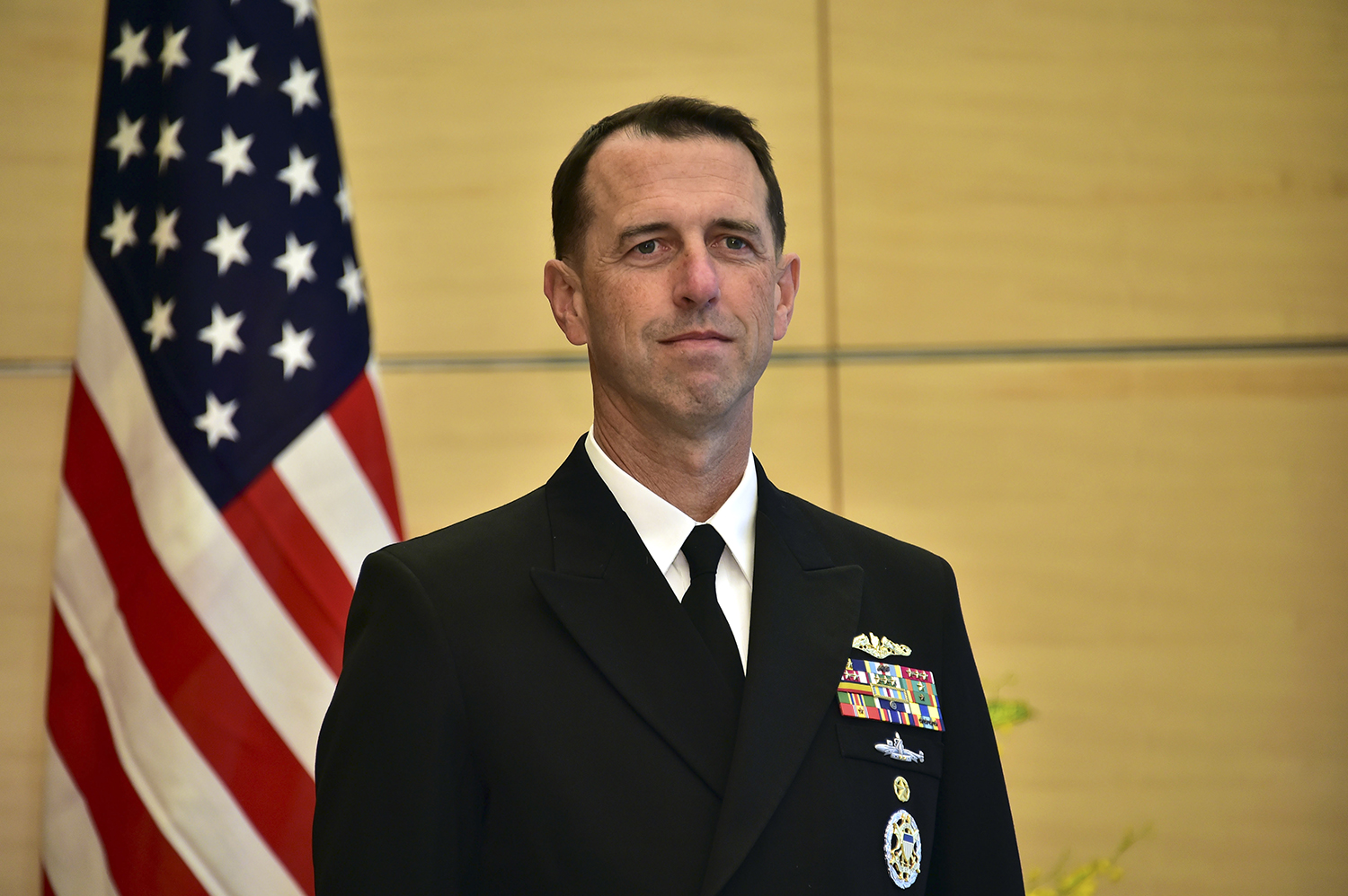 Navy’s top officer to brief next week on results of Iran sailor investigation