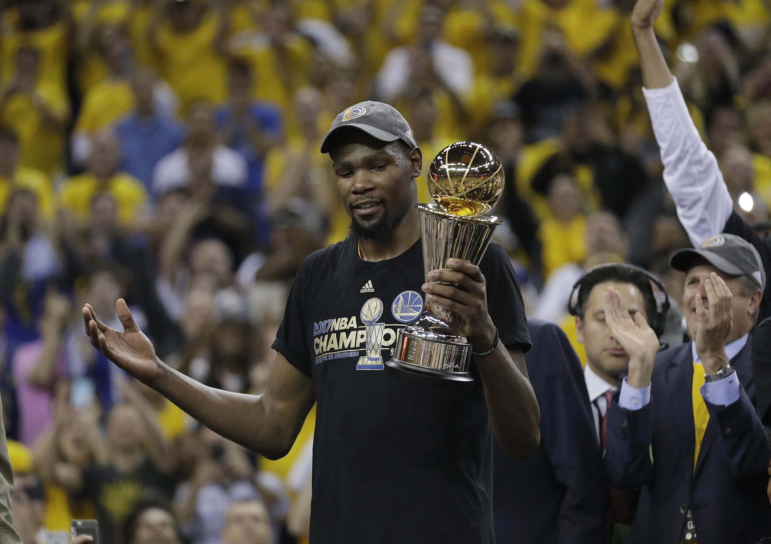 Media gullibility spurs yet another bogus news cycle, and this time it’s about the Golden State Warriors
