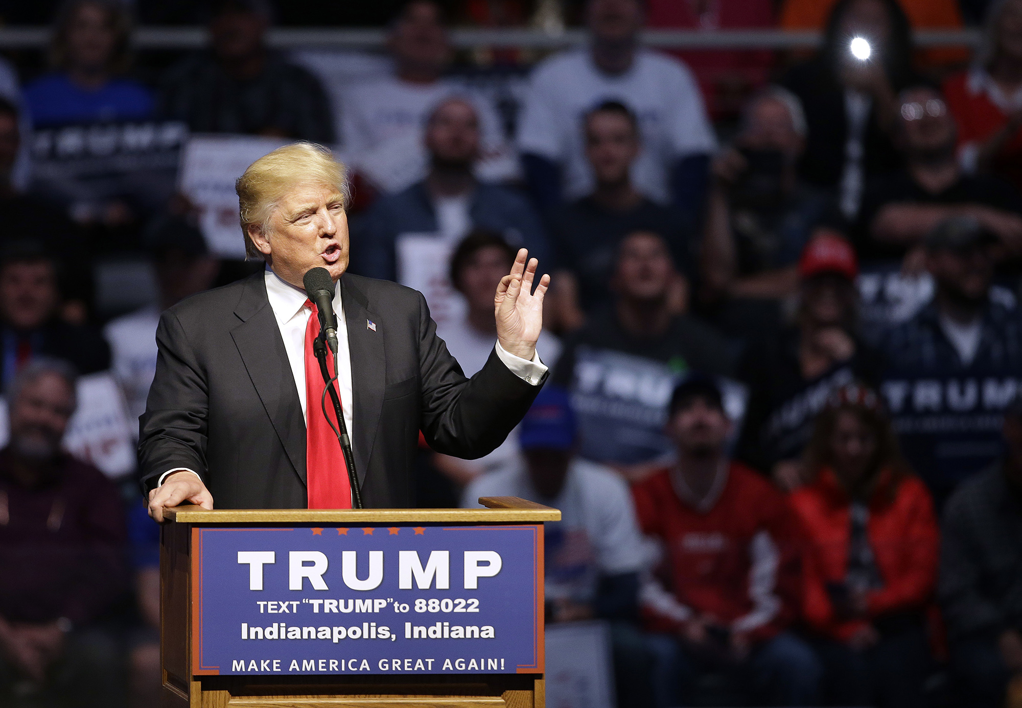 Trump on nuking Islamic State: ‘I would never, ever rule it out’